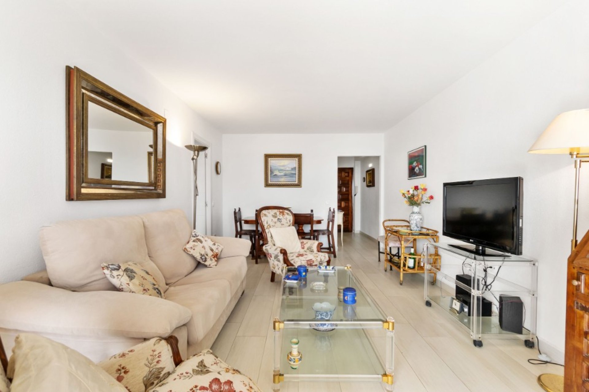 Resale - Apartment - Orihuela Costa - Campoamor
