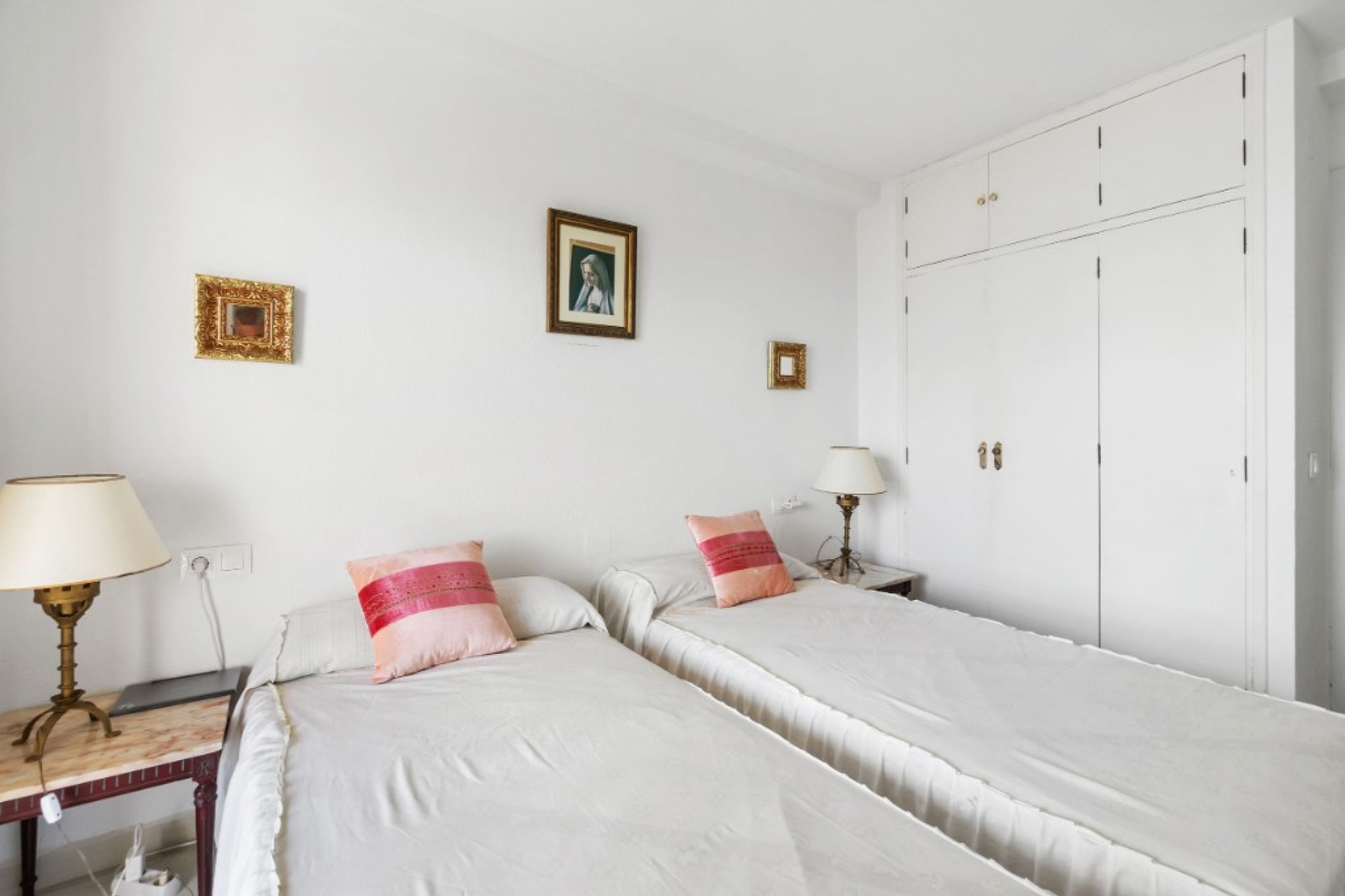 Resale - Apartment - Orihuela Costa - Campoamor