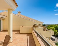 Resale - Apartment - Orihuela Costa - Campoamor