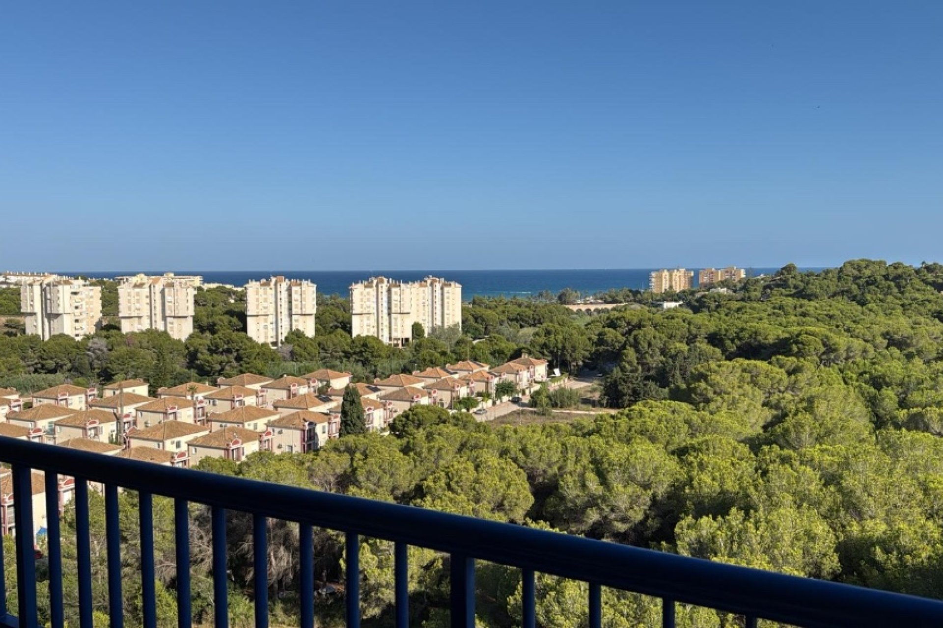Resale - Apartment - Orihuela Costa - Campoamor