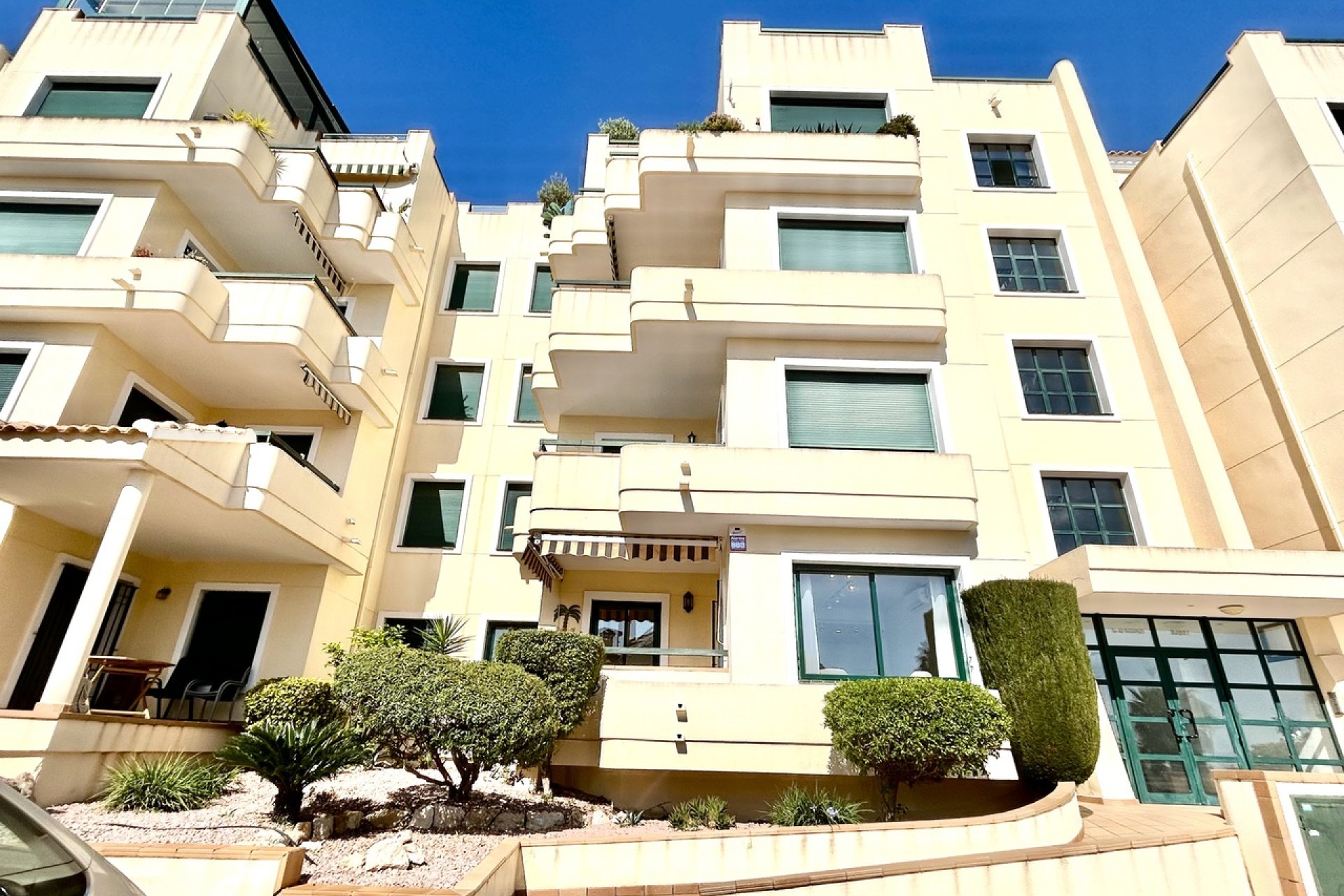 Resale - Apartment - Orihuela Costa - Campoamor