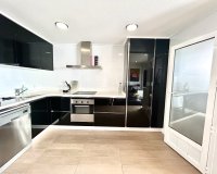 Resale - Apartment - Orihuela Costa - Campoamor