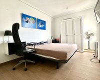 Resale - Apartment - Orihuela Costa - Campoamor