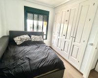 Resale - Apartment - Orihuela Costa - Campoamor