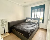 Resale - Apartment - Orihuela Costa - Campoamor