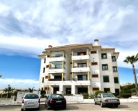 Resale - Apartment - Orihuela Costa - Campoamor