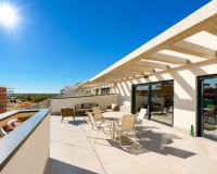 Resale - Apartment - Orihuela Costa - Campoamor
