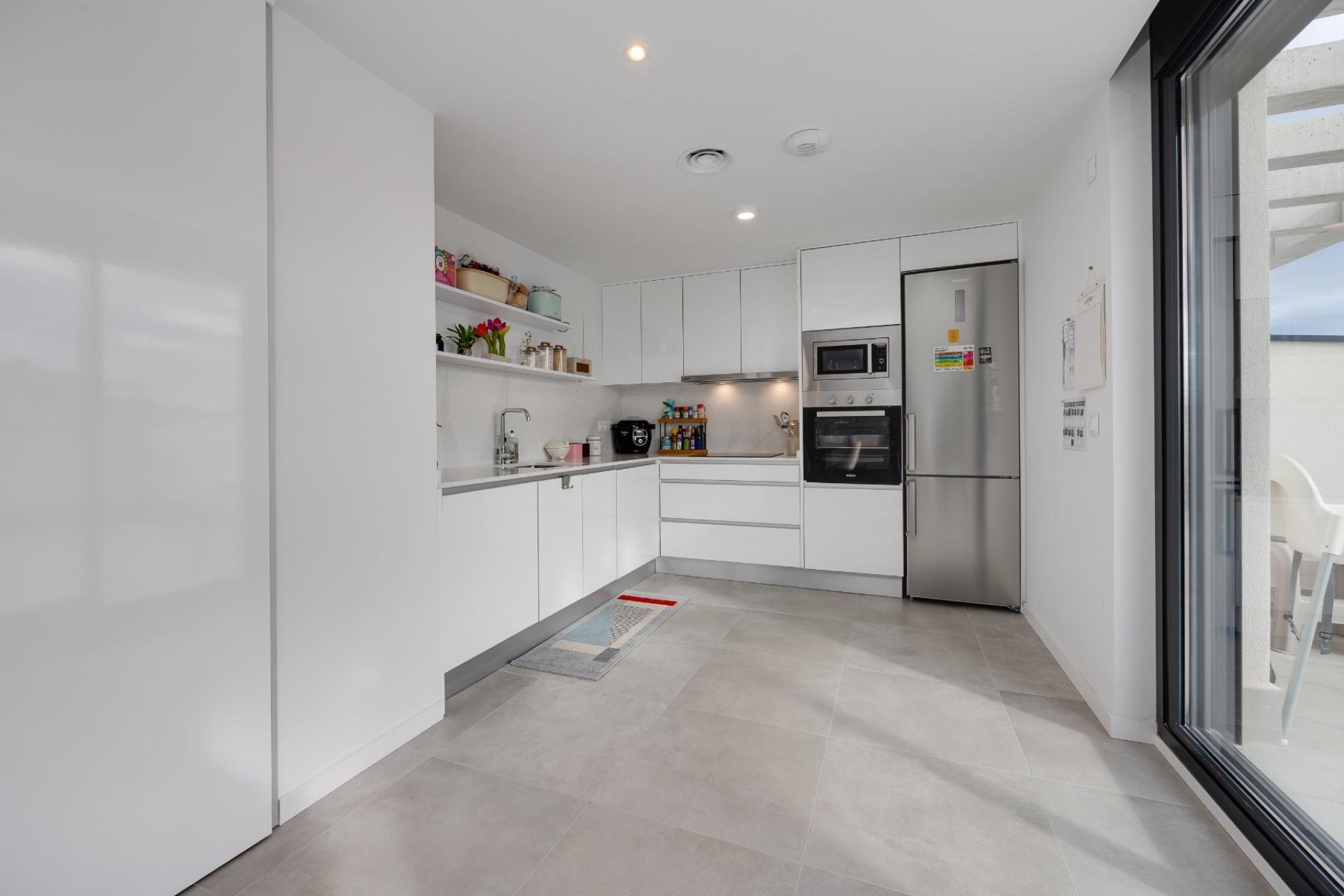 Resale - Apartment - Orihuela Costa - Campoamor