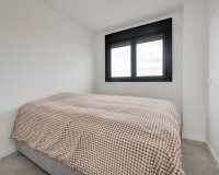 Resale - Apartment - Orihuela Costa - Campoamor