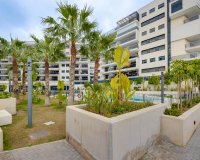 Resale - Apartment - Orihuela Costa - Campoamor
