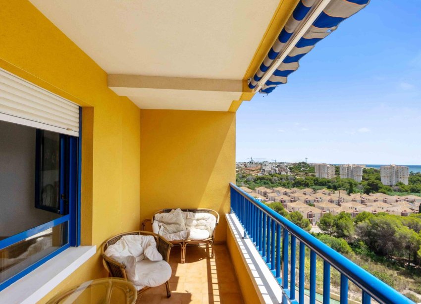 Resale - Apartment - Orihuela Costa - Campoamor