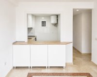 Resale - Apartment - Orihuela Costa - Campoamor