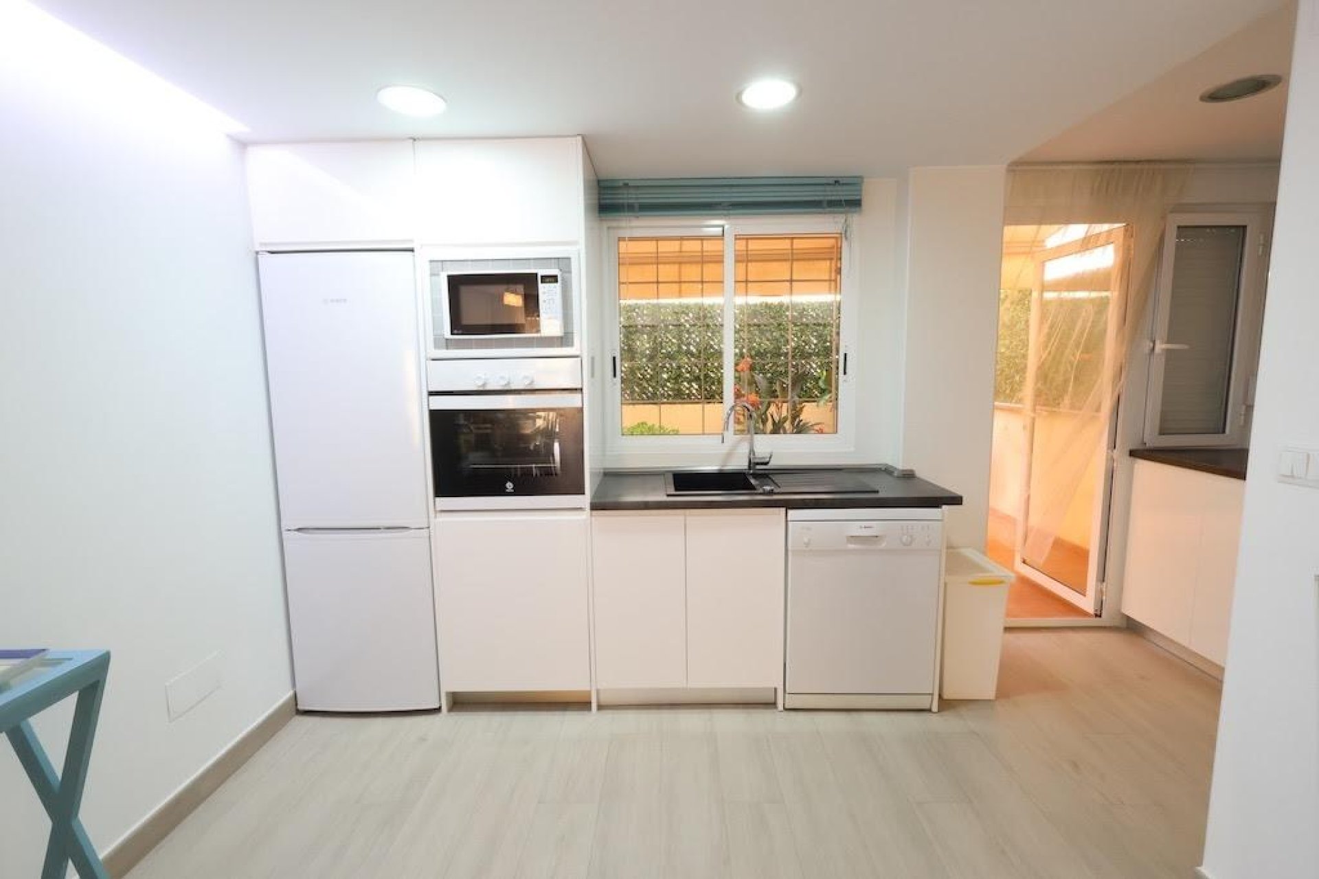 Resale - Apartment - Orihuela Costa - Campoamor