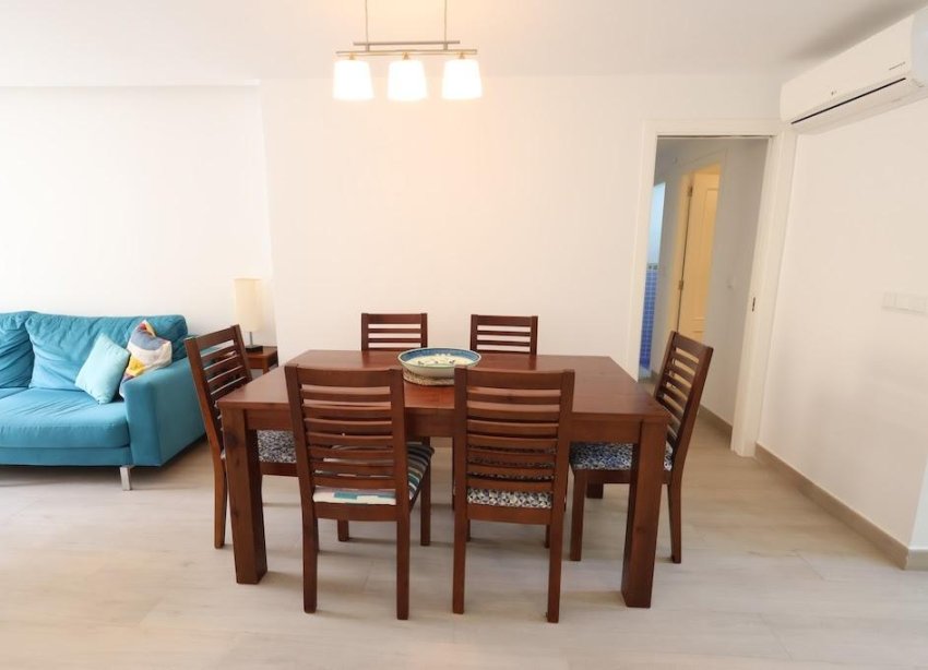 Resale - Apartment - Orihuela Costa - Campoamor