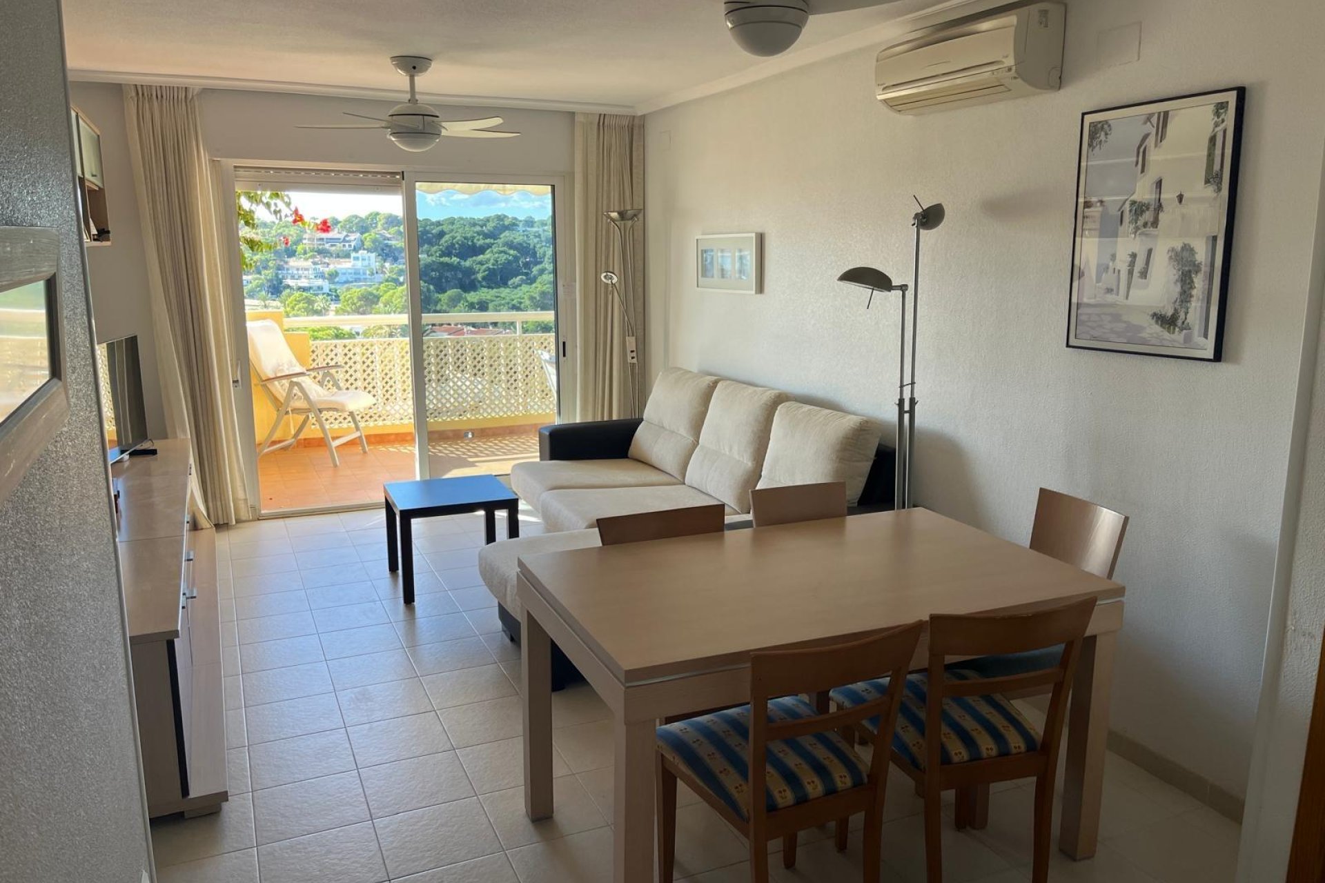 Resale - Apartment - Orihuela Costa - Campoamor