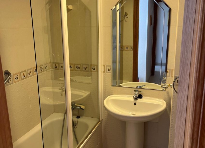 Resale - Apartment - Orihuela Costa - Campoamor