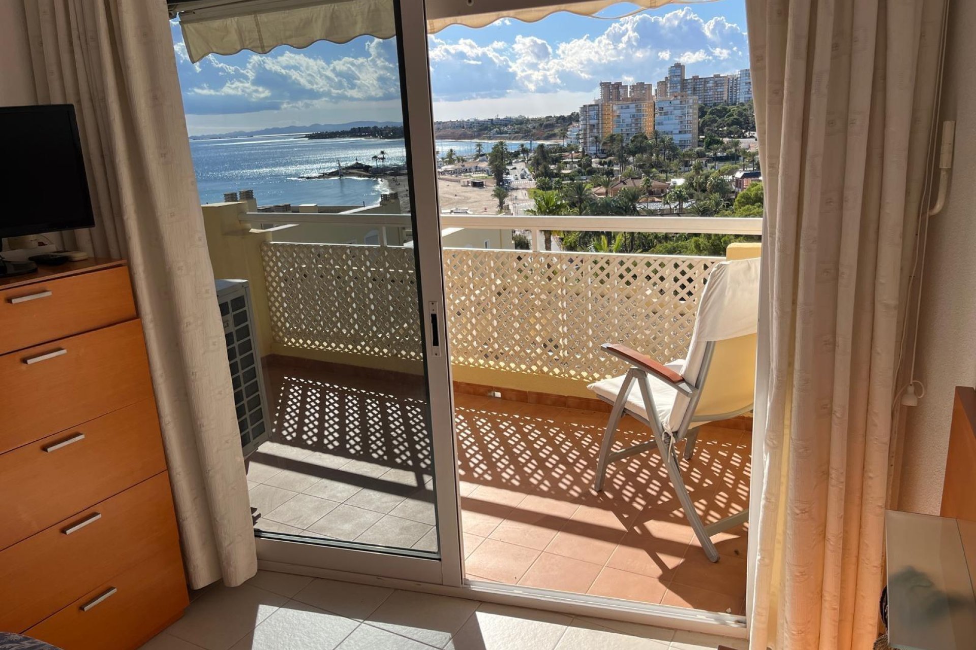 Resale - Apartment - Orihuela Costa - Campoamor