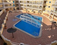 Resale - Apartment - Orihuela Costa - Campoamor