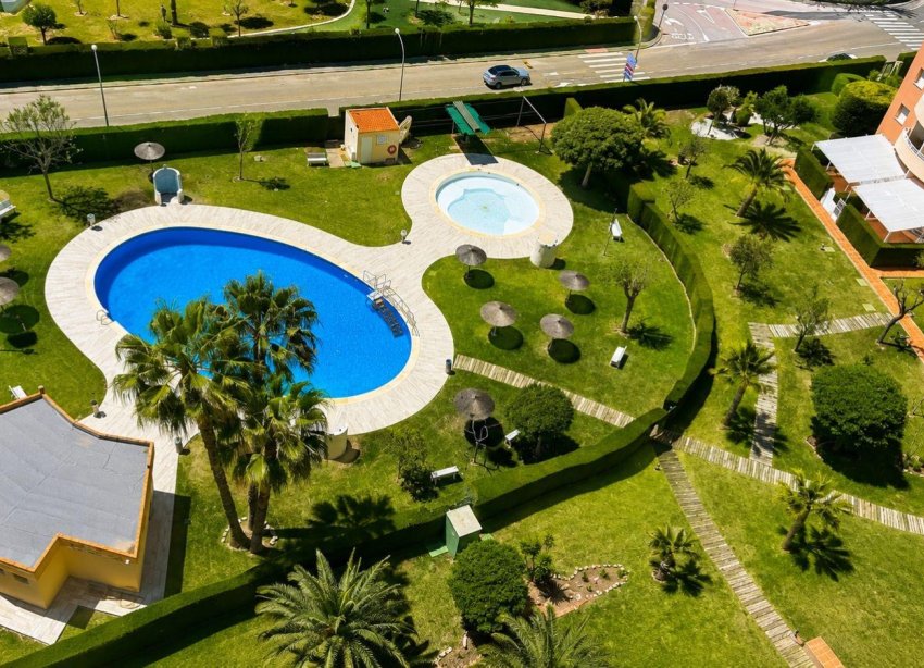 Resale - Apartment - Orihuela Costa - Campoamor