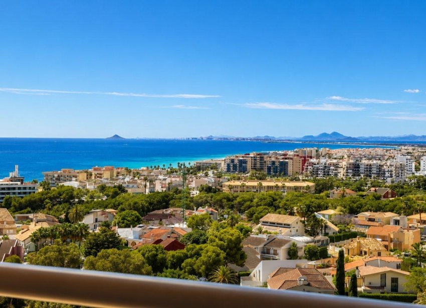 Resale - Apartment - Orihuela Costa - Campoamor