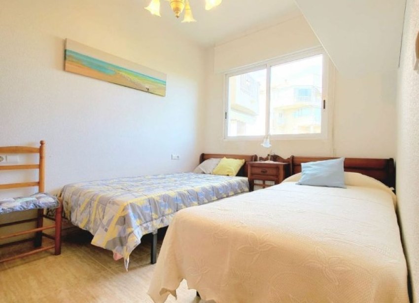 Resale - Apartment - Orihuela Costa - Dehesa De Campoamor