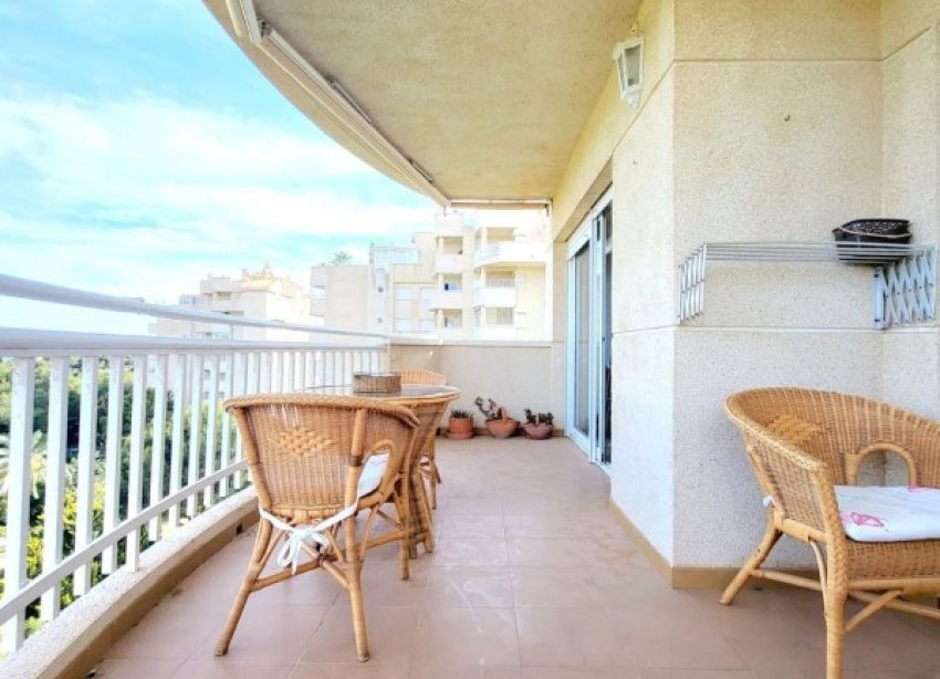 Resale - Apartment - Orihuela Costa - Dehesa De Campoamor