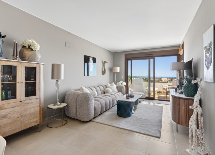 Resale - Apartment - Orihuela Costa - Dehesa de Campoamor