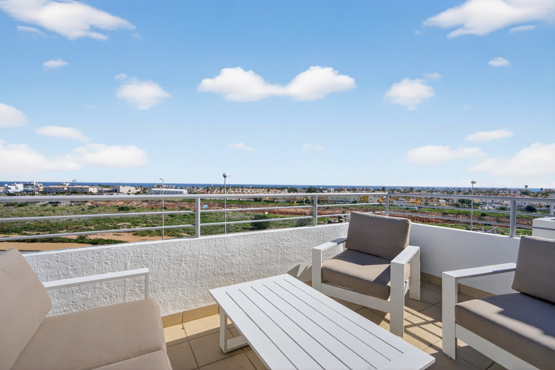 Resale - Apartment - Orihuela Costa - Dehesa de Campoamor