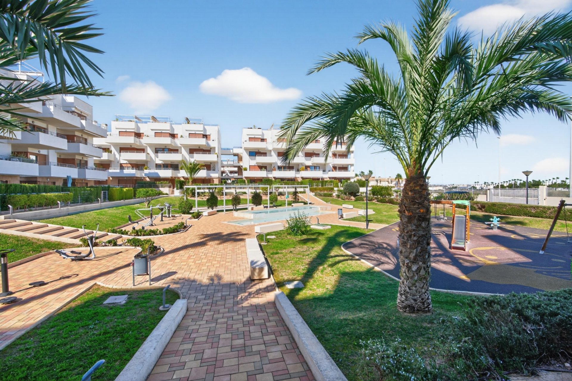 Resale - Apartment - Orihuela Costa - Dehesa de Campoamor