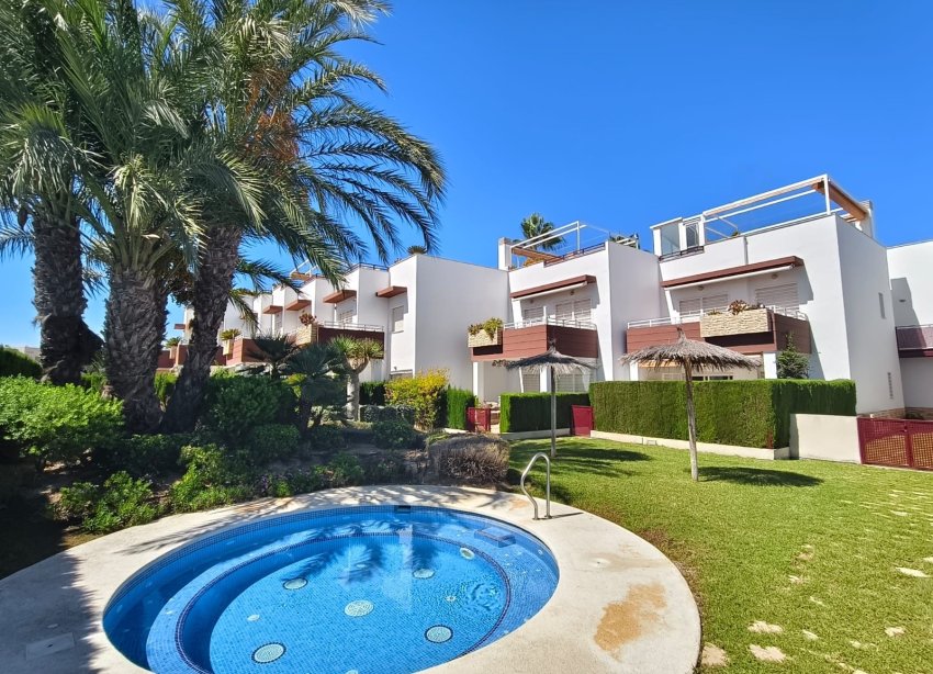 Resale - Apartment - Orihuela Costa - La Ciñuelica