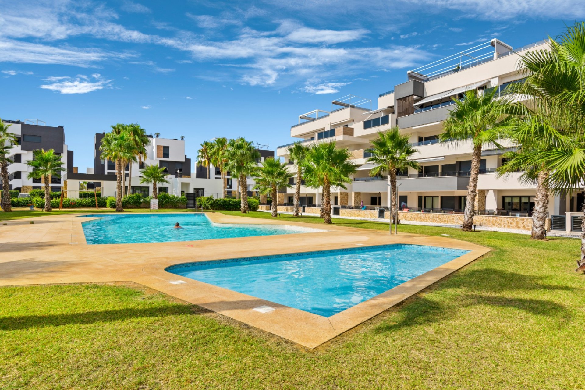 Resale - Apartment - Orihuela Costa - La Florida