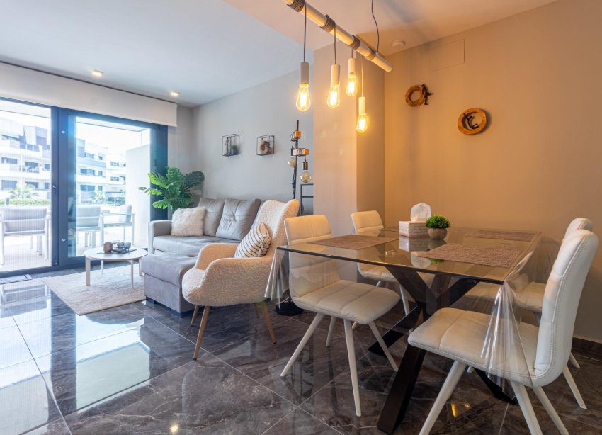 Resale - Apartment - Orihuela Costa - La Florida