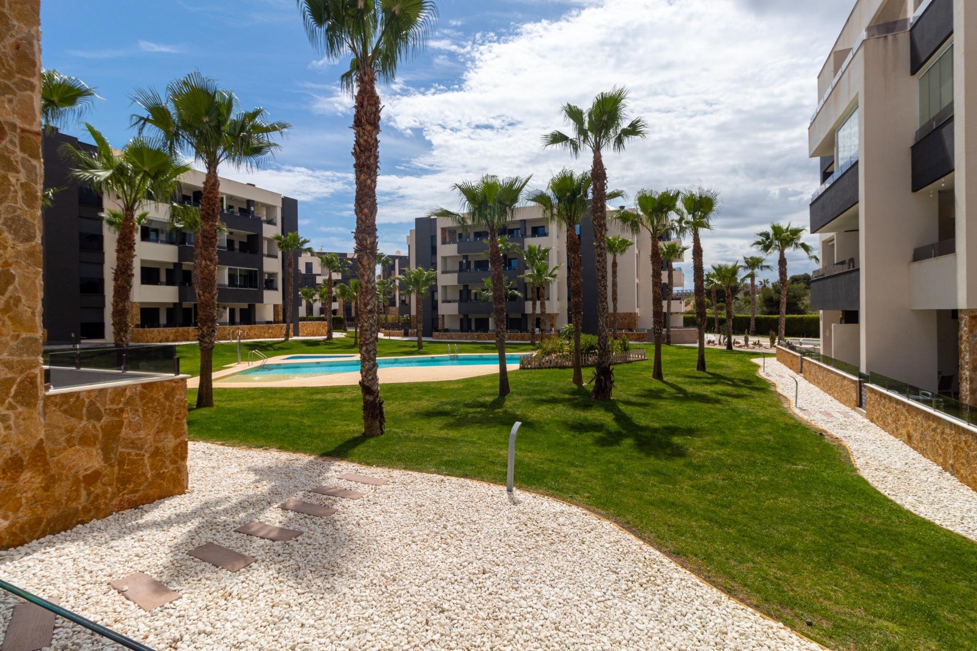 Resale - Apartment - Orihuela Costa - La Florida