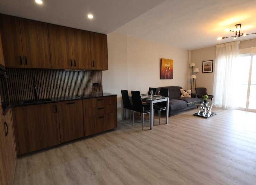 Resale - Apartment - Orihuela Costa - La Regia