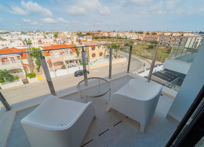 Resale - Apartment - Orihuela Costa - La Zenia- Orihuela costa