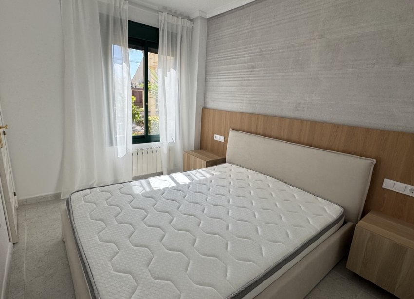 Resale - Apartment - Orihuela Costa - La Zenia- Orihuela costa
