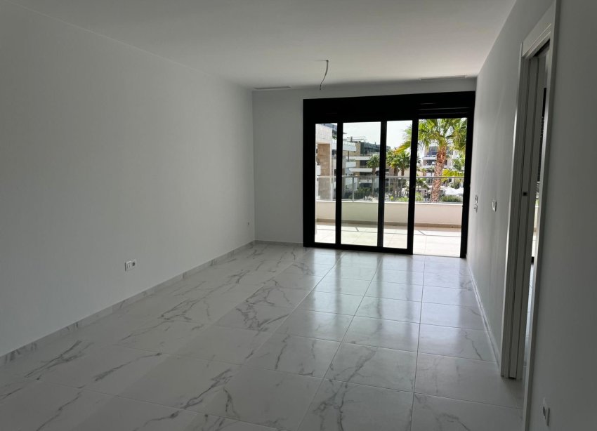 Resale - Apartment - Orihuela Costa - La Zenia