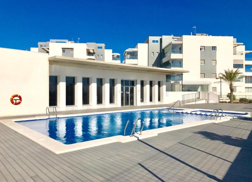 Resale - Apartment - Orihuela Costa - La Zenia