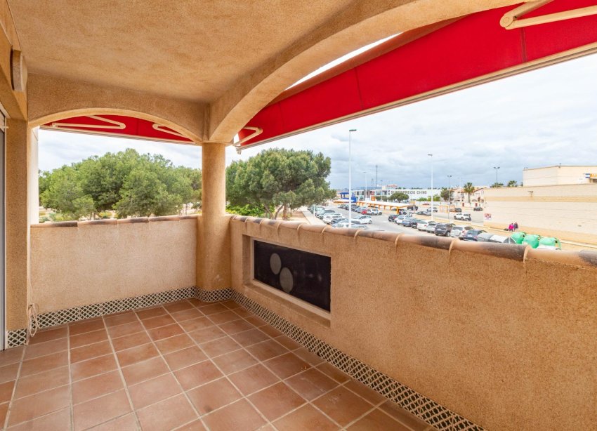 Resale - Apartment - Orihuela Costa - La Zenia