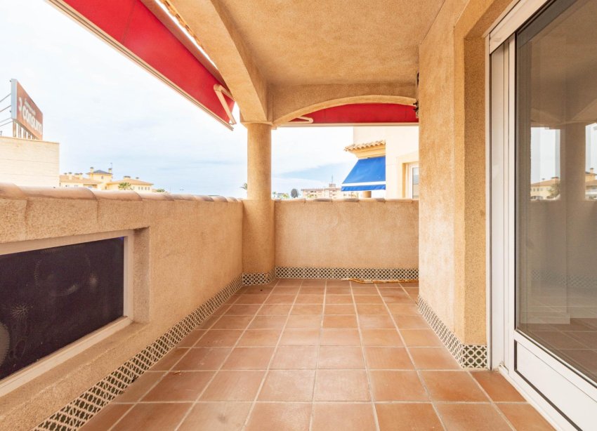 Resale - Apartment - Orihuela Costa - La Zenia