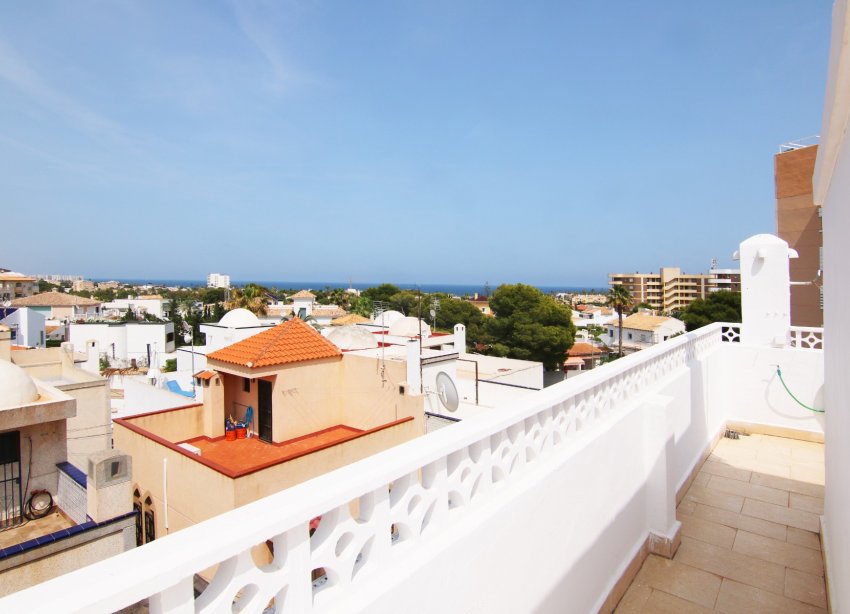 Resale - Apartment - Orihuela Costa - La Zenia