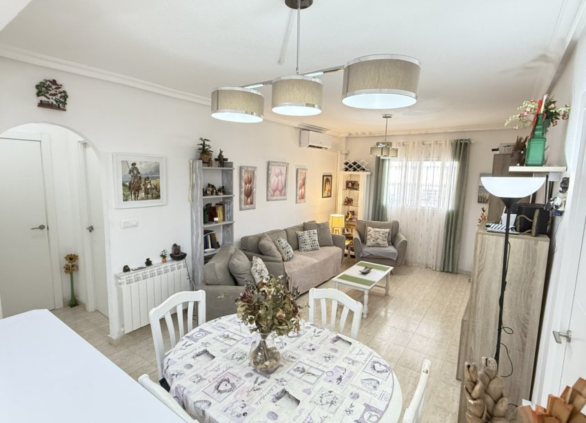 Resale - Apartment - Orihuela Costa - La Zenia