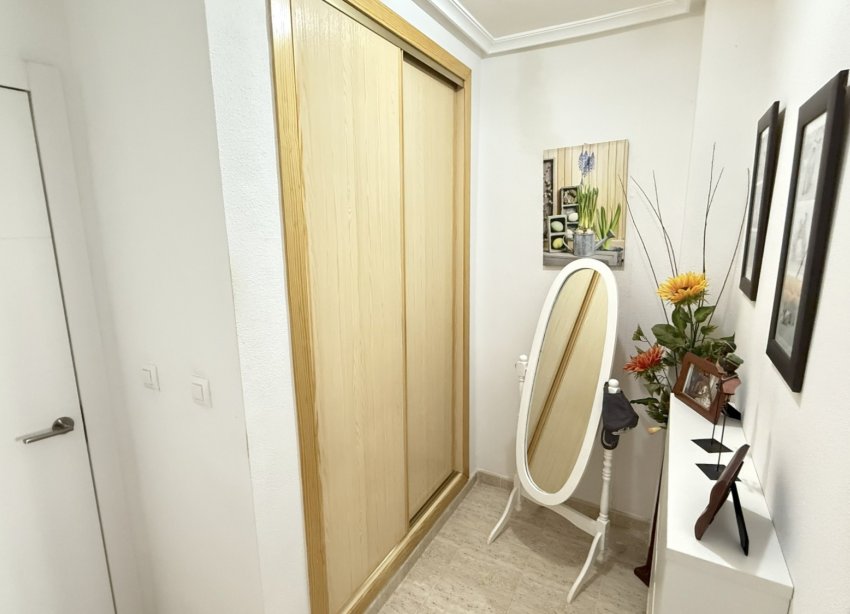 Resale - Apartment - Orihuela Costa - La Zenia