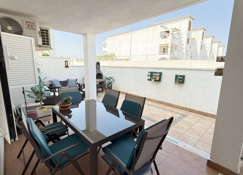 Resale - Apartment - Orihuela Costa - La Zenia