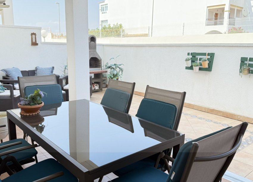 Resale - Apartment - Orihuela Costa - La Zenia