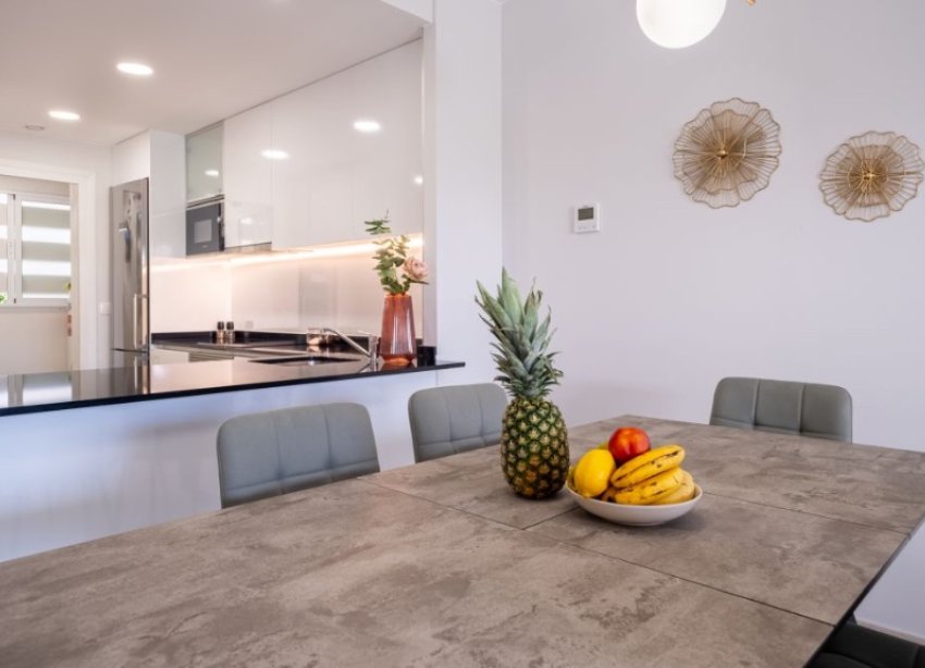 Resale - Apartment - Orihuela Costa - La Zenia