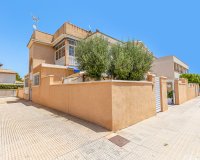 Resale - Apartment - Orihuela Costa - La Zenia