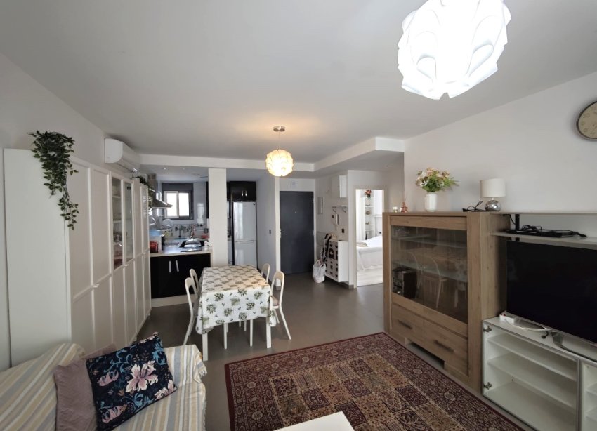 Resale - Apartment - Orihuela Costa - La Zenia