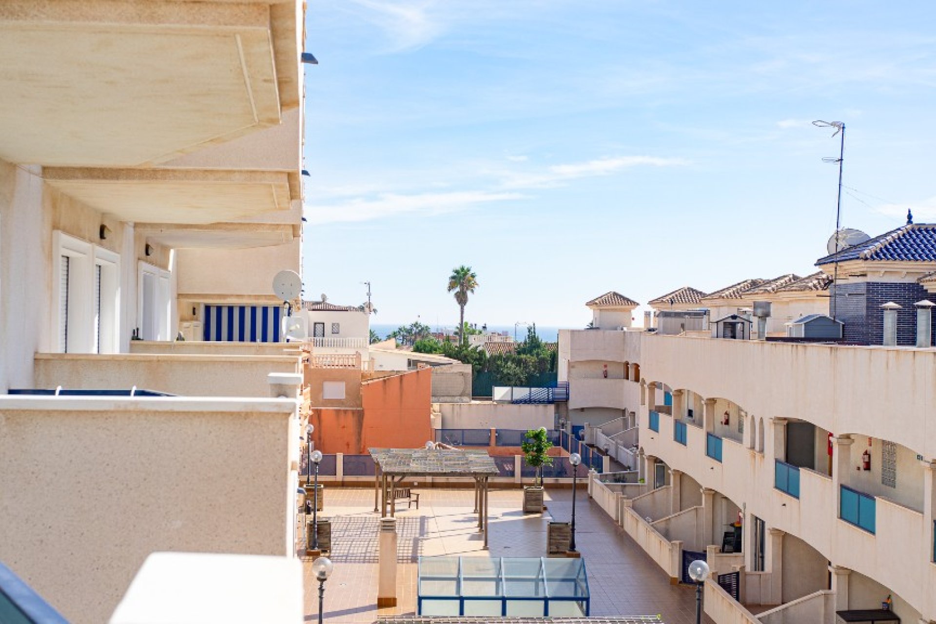 Resale - Apartment - Orihuela Costa - La Zenia