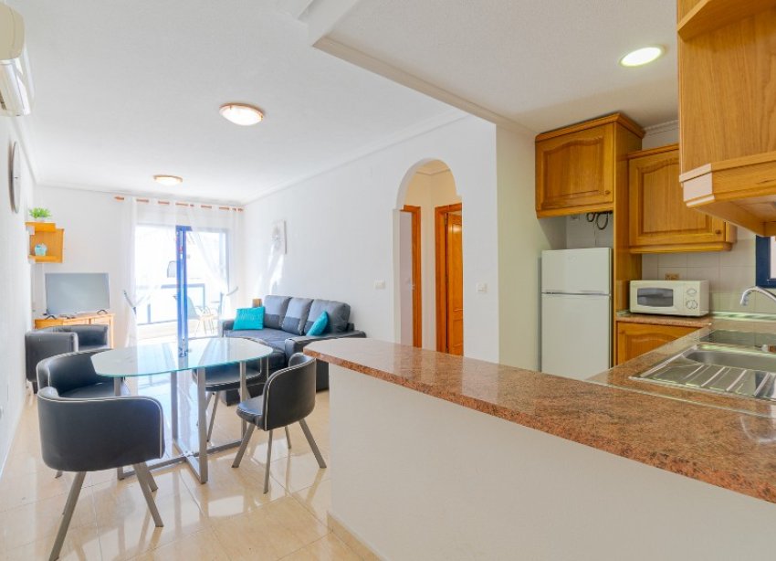 Resale - Apartment - Orihuela Costa - La Zenia